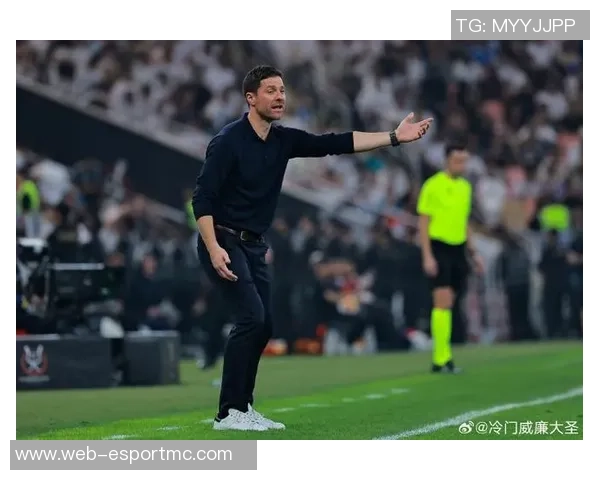 马卡报揭示阿隆索战术问题成皇马高层不满原因之一 马卡报揭示阿隆索战术问题成皇马高层不满原因之一